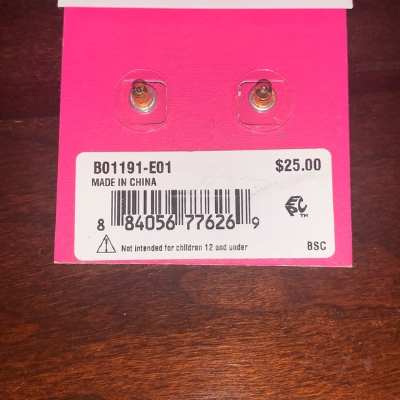 🐞Betsey Johnson Ladybug Stud Earrings-NWT - Picture 7 of 11